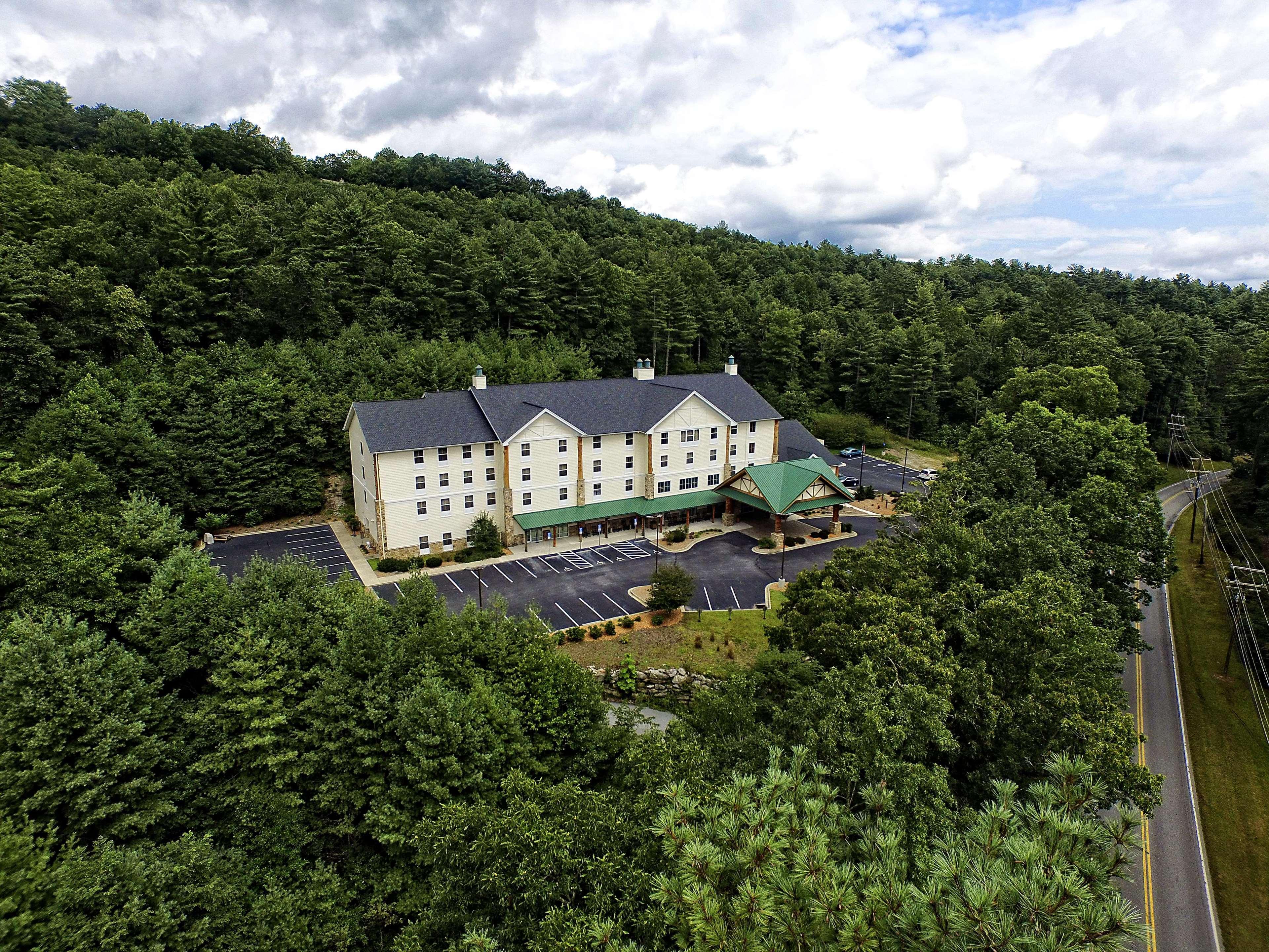 Hampton Inn & Suites Cashiers - Sapphire Valley Exterior foto